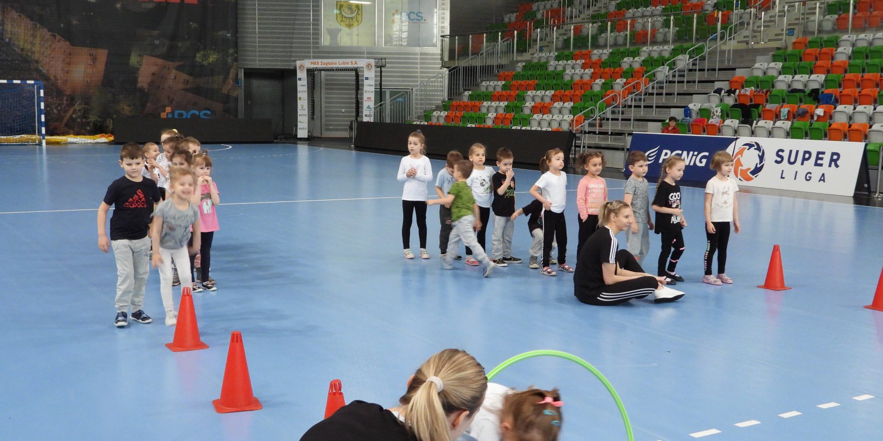 Sportowe zaproszenie na mecze