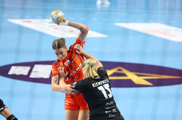 EHFCL: Pierwsze koty za płoty