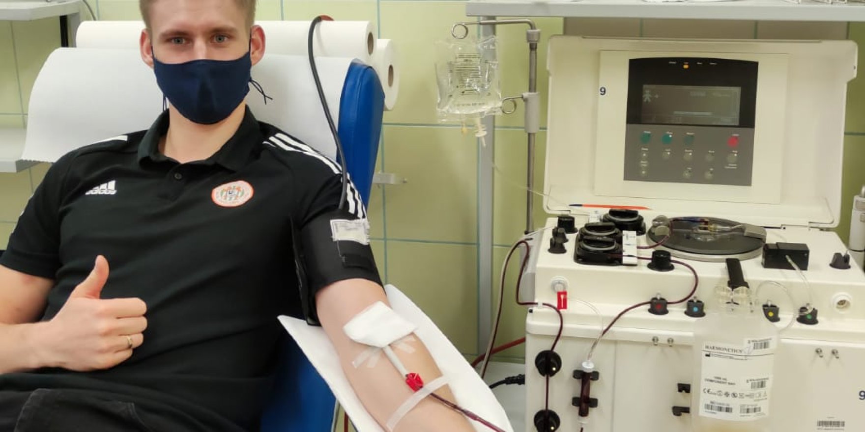 Mikołaj Kupiec zachęca do oddawania osocza 