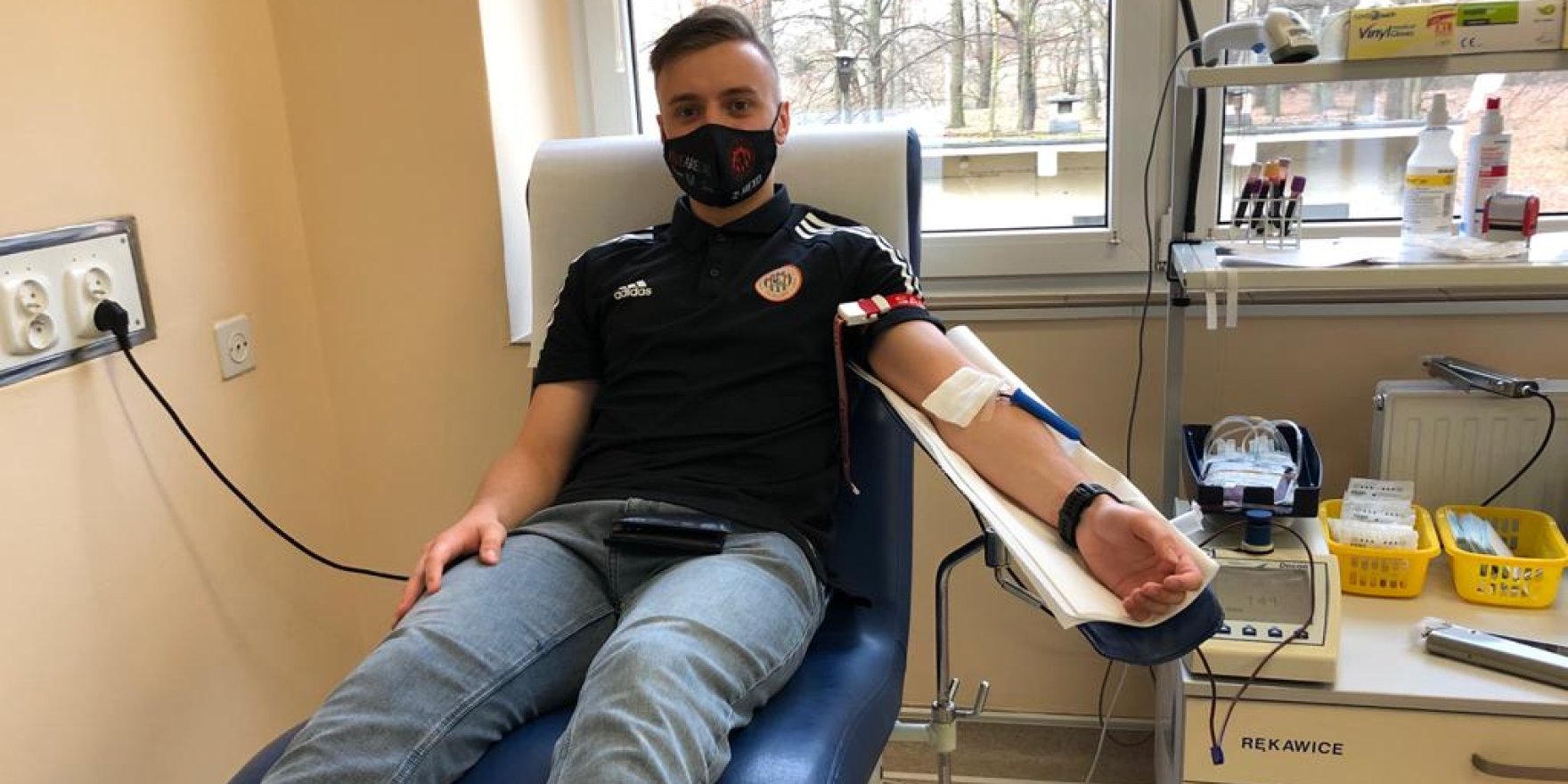 Zawodniczki i zawodnicy z PGNiG Superligi Kobiet i PGNiG Superligi w walce z koronawirusem