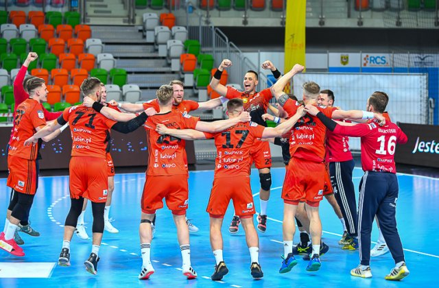Z kibicami i z wygraną! "Czipsu" zamurował bramkę!
