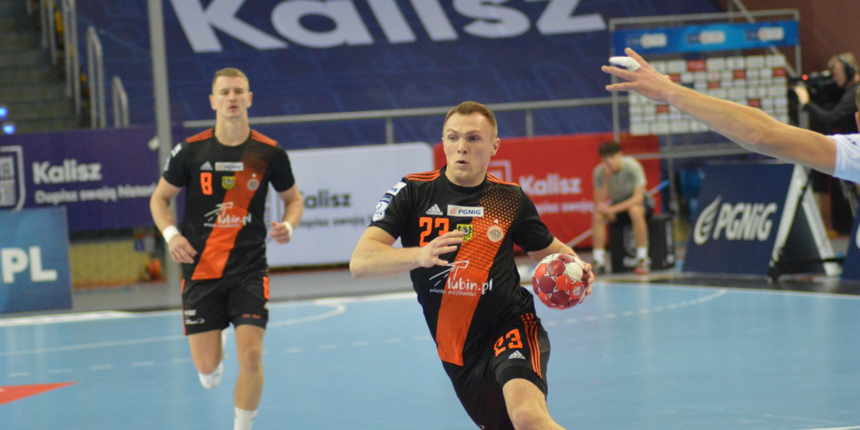 Kalisz wygrał po wyrównanym meczu