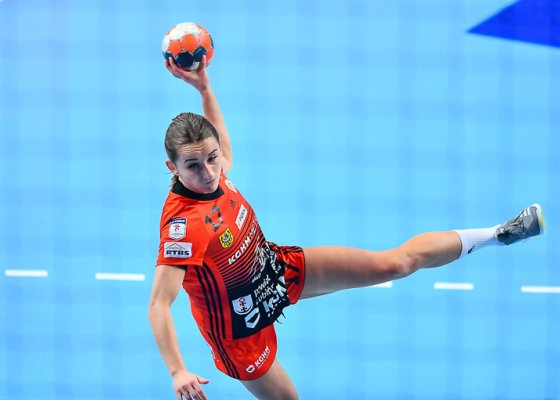 Metraco Zagłębie Lubin – Eurobud JKS Jarosław 33:25 (15:12)