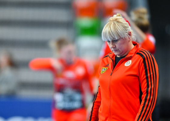 Metraco Zagłębie Lubin – Eurobud JKS Jarosław 33:25 (15:12)