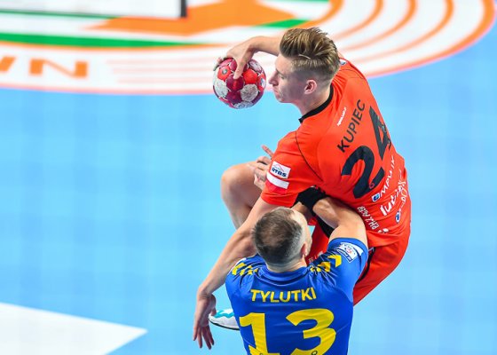 MKS Zagłębie Lubin – KS SPR Chrobry Głogów 32:32 (15:14) k.2:4