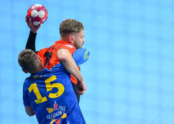 MKS Zagłębie Lubin – KS SPR Chrobry Głogów 32:32 (15:14) k.2:4