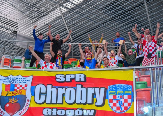MKS Zagłębie Lubin – KS SPR Chrobry Głogów 32:32 (15:14) k.2:4