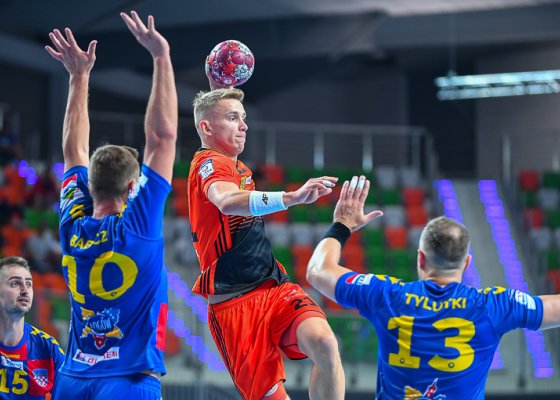 MKS Zagłębie Lubin – KS SPR Chrobry Głogów 32:32 (15:14) k.2:4