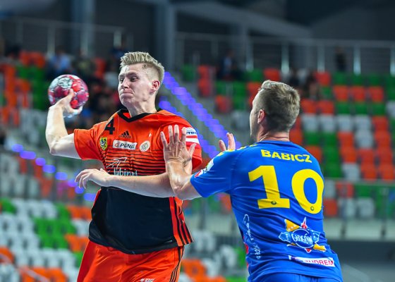 MKS Zagłębie Lubin – KS SPR Chrobry Głogów 32:32 (15:14) k.2:4