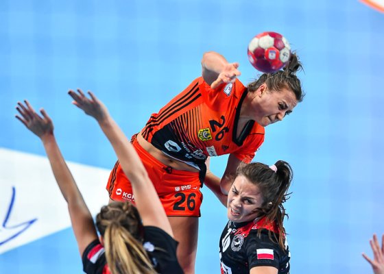 MKS Zagłębie Lubin – MKS Piotrcovia Piotrków Tryb. 35:32 (17:12)