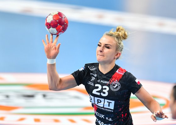 MKS Zagłębie Lubin – MKS Piotrcovia Piotrków Tryb. 35:32 (17:12)