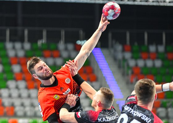MKS Zagłębie Lubin – Piotrkowianin Piotrków Trybunalski 24:19 (8:7)