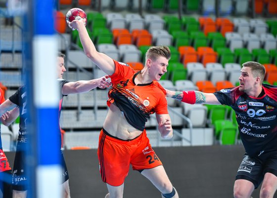 MKS Zagłębie Lubin – Piotrkowianin Piotrków Trybunalski 24:19 (8:7)