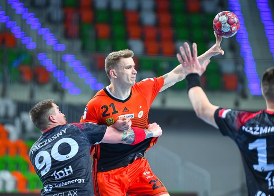 MKS Zagłębie Lubin – Piotrkowianin Piotrków Trybunalski 24:19 (8:7)
