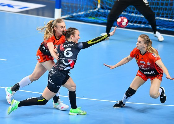 MKS Zagłębie Lubin – MKS Piotrcovia Piotrków Trybunalski 28:21 (11:12)