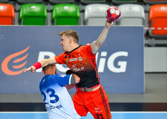 MKS Zagłębie Lubin - Grupa Azoty Tarnów 26:22 (10:12)