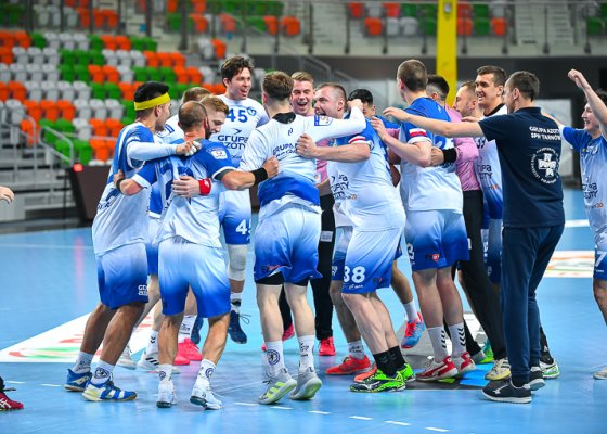 MKS Zagłębie Lubin - Grupa Azoty Tarnów 26:22 (10:12)