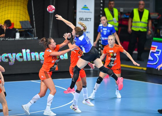 MKS Zagłębie Lubin – Eurobud JKS Jarosław 35:30 (18:13)