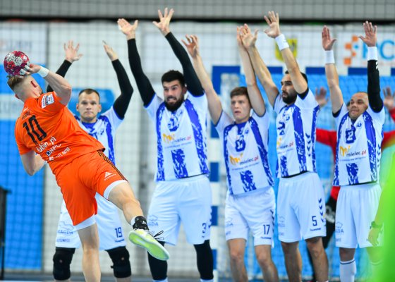 MKS Zagłębie Lubin – Handball Stal Mielec 25:23 (13:12)