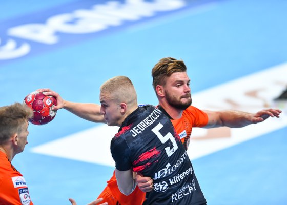 MKS Zagłębie Lubin – Piotrkowianin Piotrków Trybunalski 32:25 (14:11)