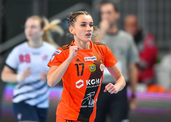 MKS Zagłębie Lubin - Zwiezda Zwienigorod 33:29 (18:11)
