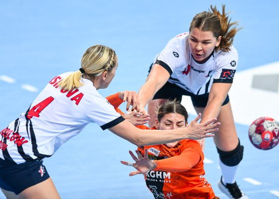 MKS Zagłębie Lubin - Zwiezda Zwienigorod 33:29 (18:11)