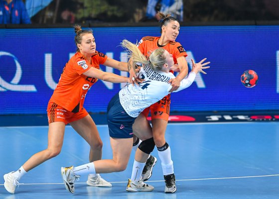 MKS Zagłębie Lubin - Les Neptunes de Nantes 26:27 (12:13)