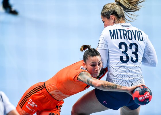 MKS Zagłębie Lubin - Les Neptunes de Nantes 26:27 (12:13)