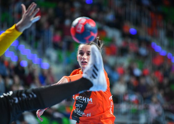 MKS Zagłębie Lubin - SG BBM Bietigheim 21:33 (8:19)