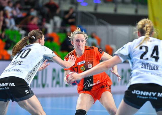 MKS Zagłębie Lubin - SG BBM Bietigheim 21:33 (8:19)