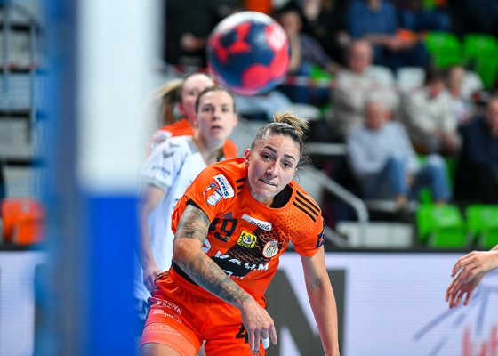 MKS Zagłębie Lubin - SG BBM Bietigheim 21:33 (8:19)