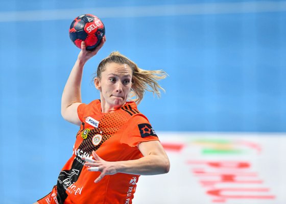 MKS Zagłębie Lubin - SG BBM Bietigheim 21:33 (8:19)