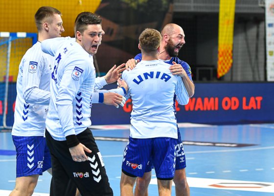 MKS Zagłębie Lubin – Grupa Azoty Unia Tarnów 25:29 (11:13)