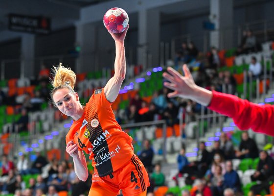MKS Zagłębie Lubin – Młyny Stoisław Koszalin 27:21 (16:10)