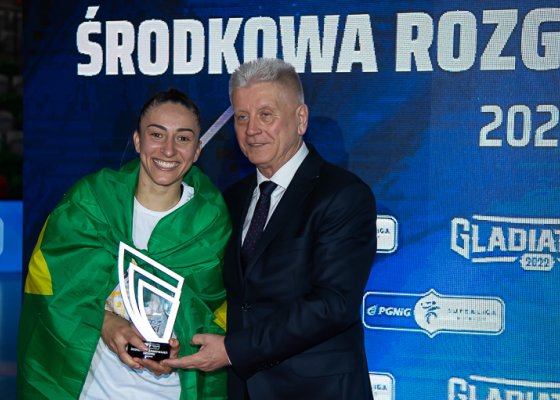 MKS Zagłębie Lubin – KPR Kobierzyce 27:24 (14:13)