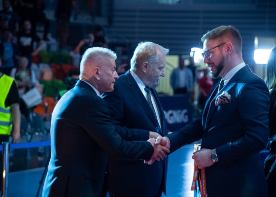 MKS Zagłębie Lubin – KPR Kobierzyce 27:24 (14:13)