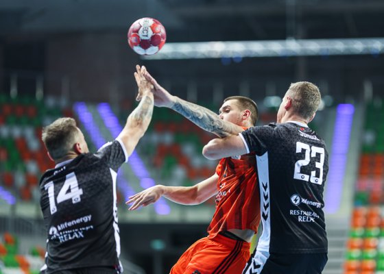 MKS Zagłębie Lubin – Piotrkowianin Piotrków Trybunalski 23:22 (9:8)