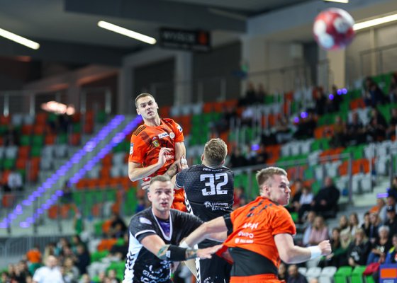 MKS Zagłębie Lubin – Piotrkowianin Piotrków Trybunalski 23:22 (9:8)