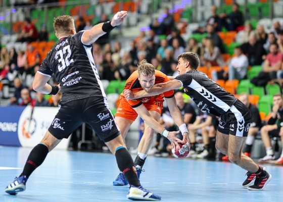 MKS Zagłębie Lubin – Piotrkowianin Piotrków Trybunalski 23:22 (9:8)