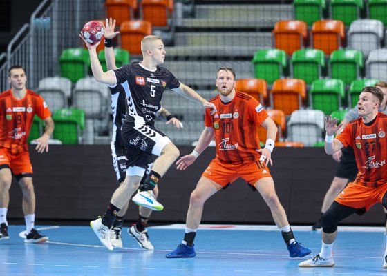 MKS Zagłębie Lubin – Piotrkowianin Piotrków Trybunalski 23:22 (9:8)