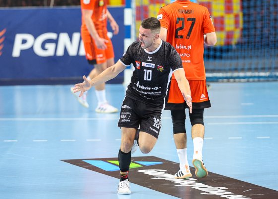 MKS Zagłębie Lubin – Piotrkowianin Piotrków Trybunalski 23:22 (9:8)