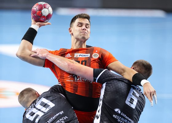 MKS Zagłębie Lubin – Piotrkowianin Piotrków Trybunalski 23:22 (9:8)