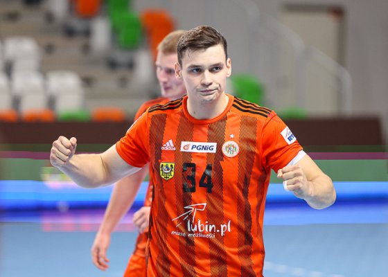 MKS Zagłębie Lubin – Piotrkowianin Piotrków Trybunalski 23:22 (9:8)