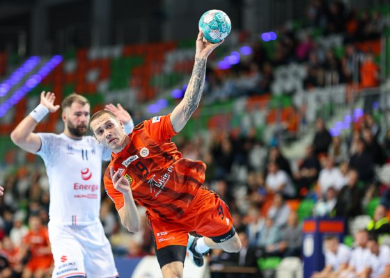 Zagłębie Lubin - Energa MKS Kalisz 21:20 (10:11)